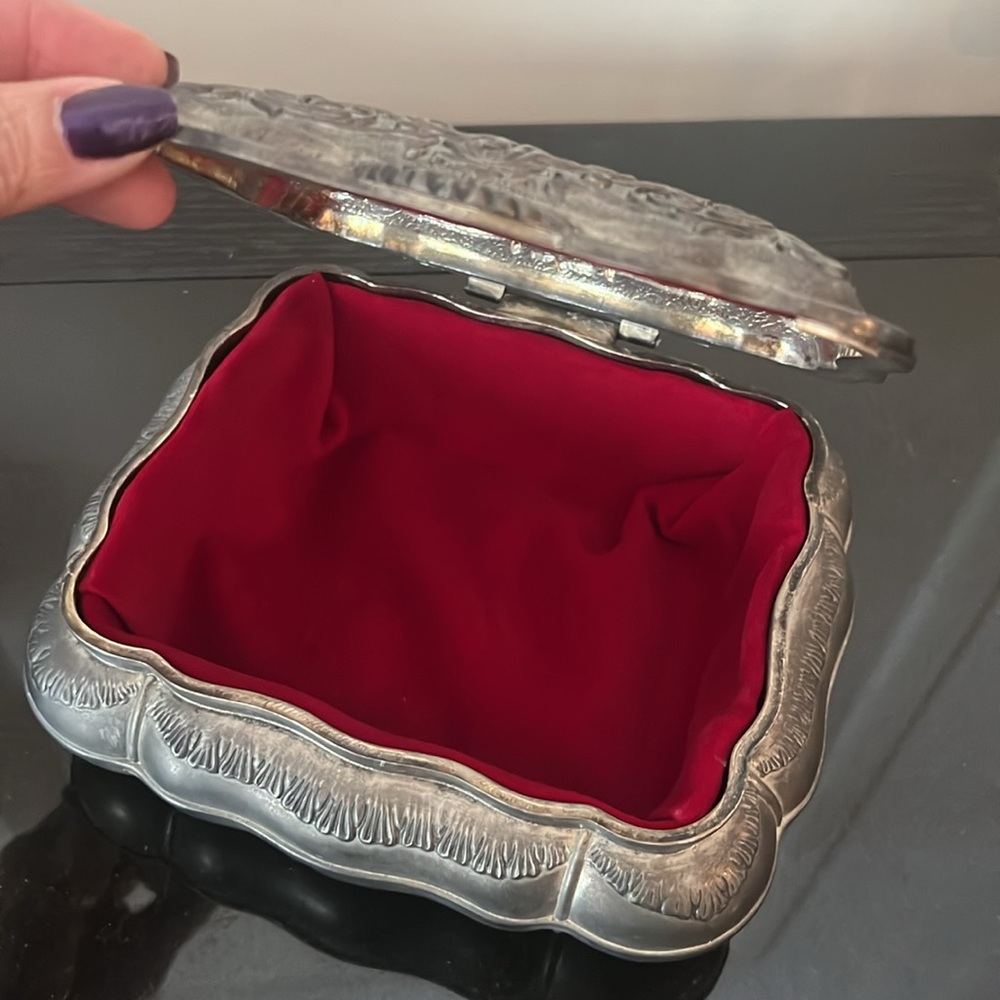 Godinger Silver Art Co. Silver Ornate Jewelry Box - Picture 12 of 15